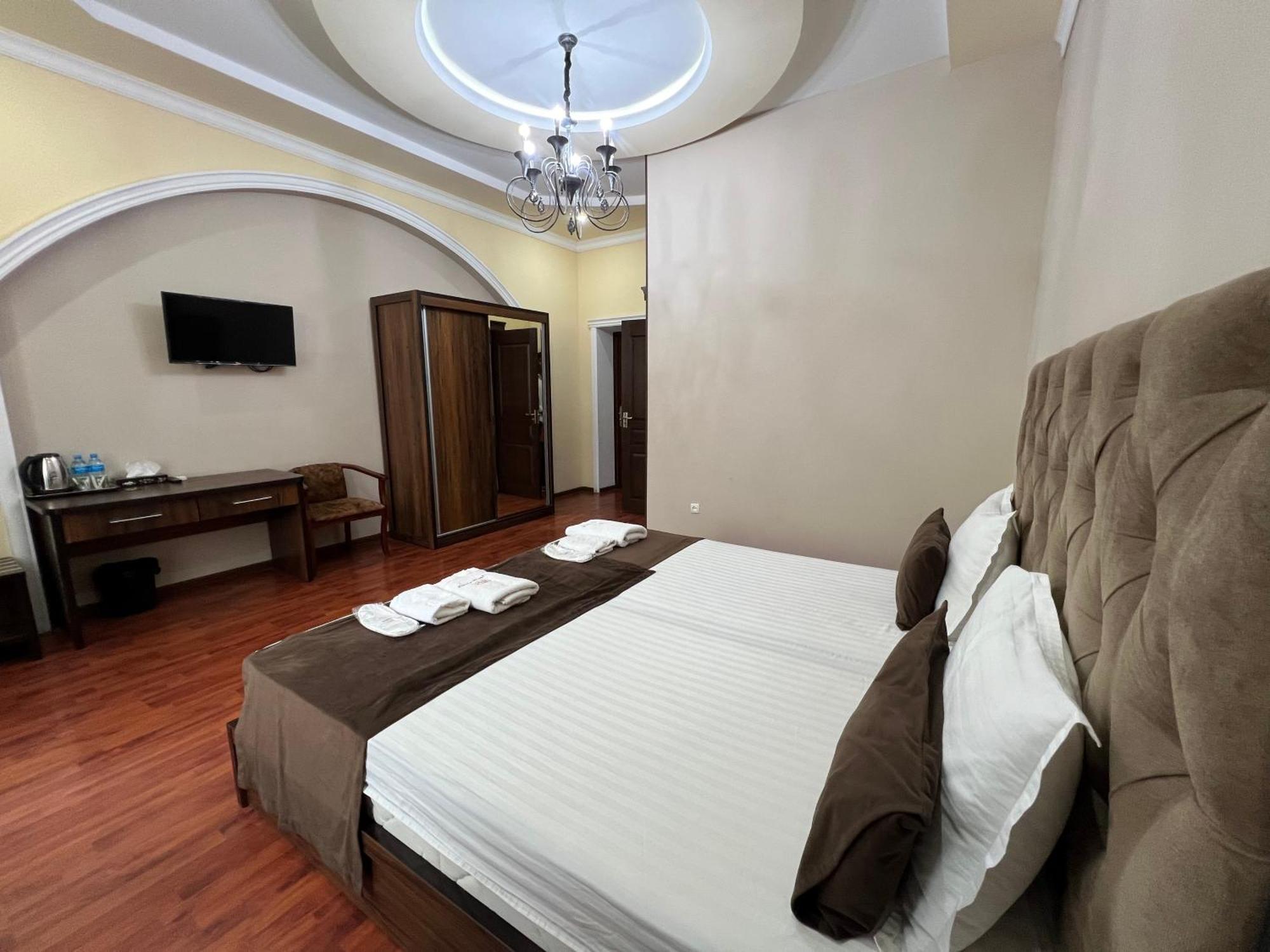 Elite Art Hotel ทาชเคนต์ ภายนอก รูปภาพ